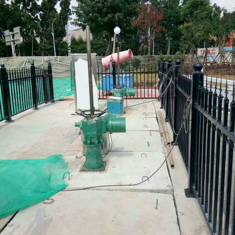 電裝式螺桿啟閉機(jī)